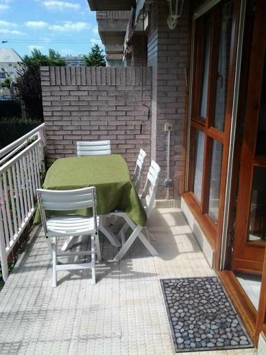 Adosado Con Piscina Y Jardin En Laredo A 100 Mtrs De La Playaヴィラ エクステリア 写真
